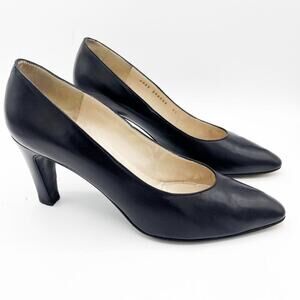 Bruno Magli Leather Vintage Italian Pumps Heels Black 7.5